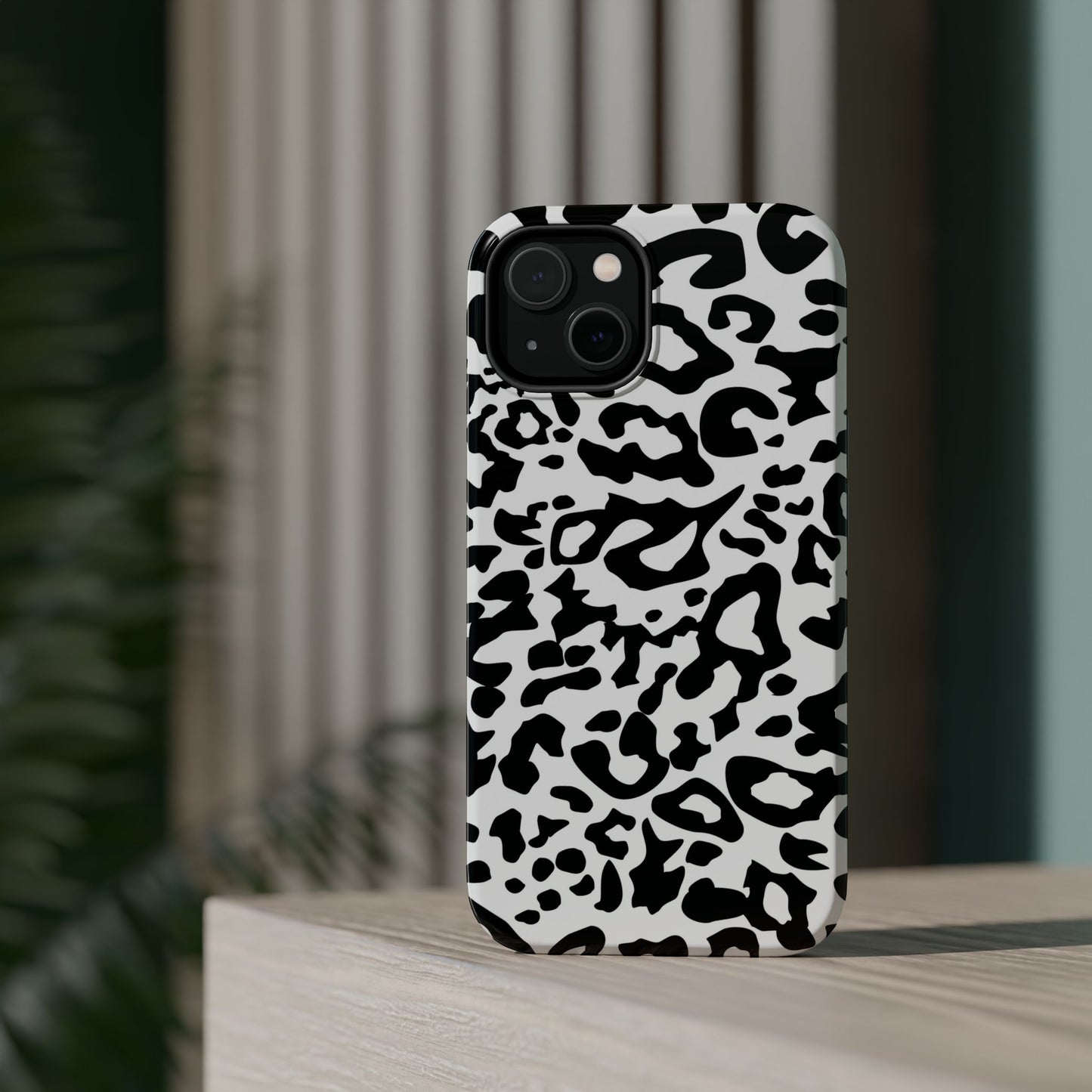 Leopard Print Magnetic Impact-Resistant Phone Case